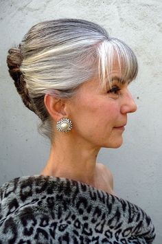 12 best hairstyles for women over 50 (10)